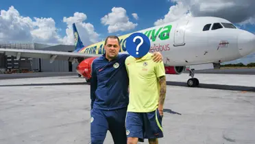 André Jardine y futbolista con el rostro tapado/ Foto Viva Aerobus.