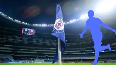 Banderín del Cruz Azul en el Azteca. Foto: Bolavip