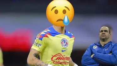 Calderón tapado con emoji en partido con América. Foto: Debate