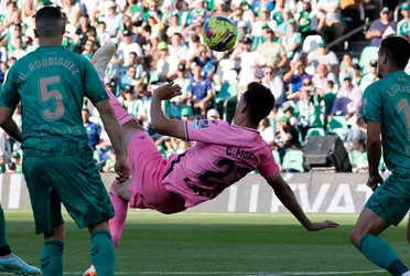 El ‘Cahchorro’ marcó su primer tanto con el Espanyol emulando la característica acrobacia del ‘Pentapichichi’