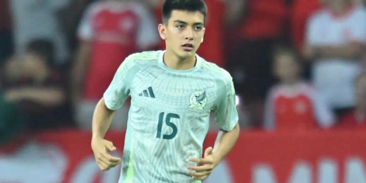 Apenas debutó con la selección y el grande de Europa que ganó Champions que ya quiere a Gilberto Mora, con 16 años