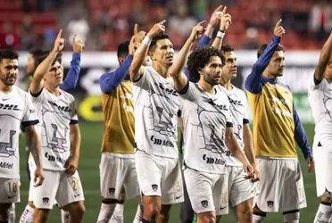 Gustavo Del Prete salió molesto luego de ser substituido al minuto 58 en el partido ante San Luis