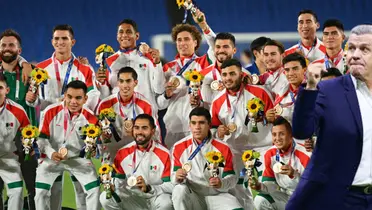 Jugadores mexicanos con el bronce. Foto: TUDN