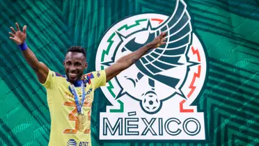 Julián Quiñones y logo de la Selección Mexicana/ Foto José Juan Vázquez.