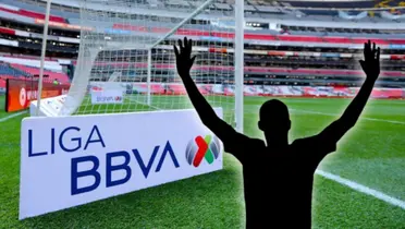 Silueta de futbolista con las mandos arriba y log de la liga MX/Foto Deportrece.