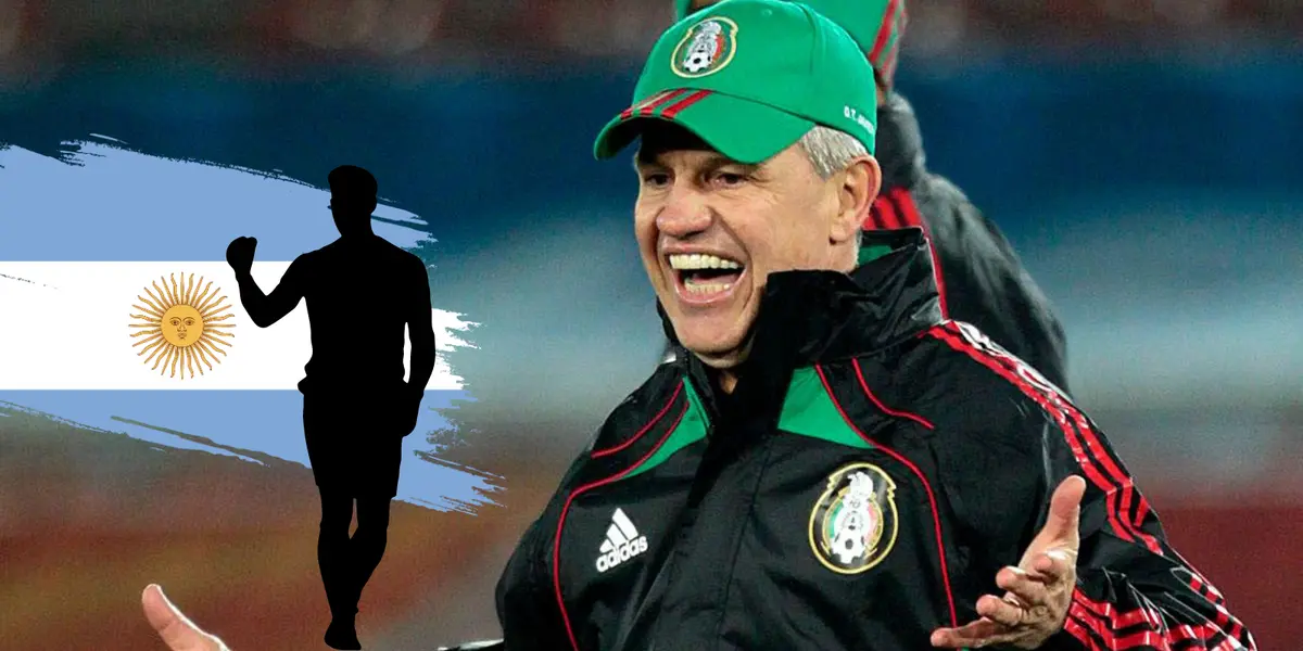 Aguirre entrenando con México. Foto; Fútbol Total