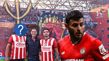 Alexis Vega y jugadores de Chivas posando, uno con el rostro tapado/ Foto Debate.