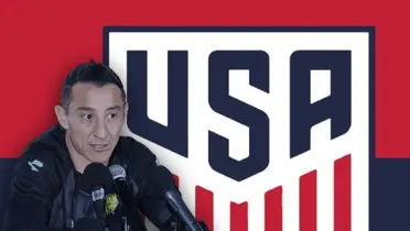 Andrés Guardado con micrófonos y logo de USA/Foto Pinterest.