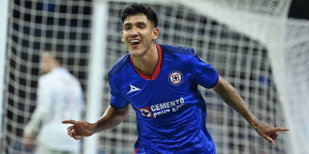 Antuna celebrando gol con Cruz Azul. Foto: Claro Sports