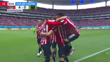 Captura de pantalla de Amazon del cuarto gol de Chivas