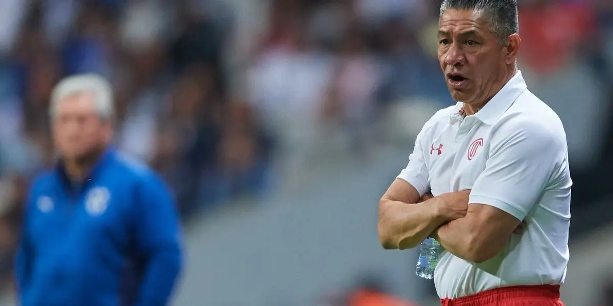 El técnico del Toluca, Ignacio Ambriz declaró en conferencia de prensa que lo contactaron para ser entrenador del Tricolor.