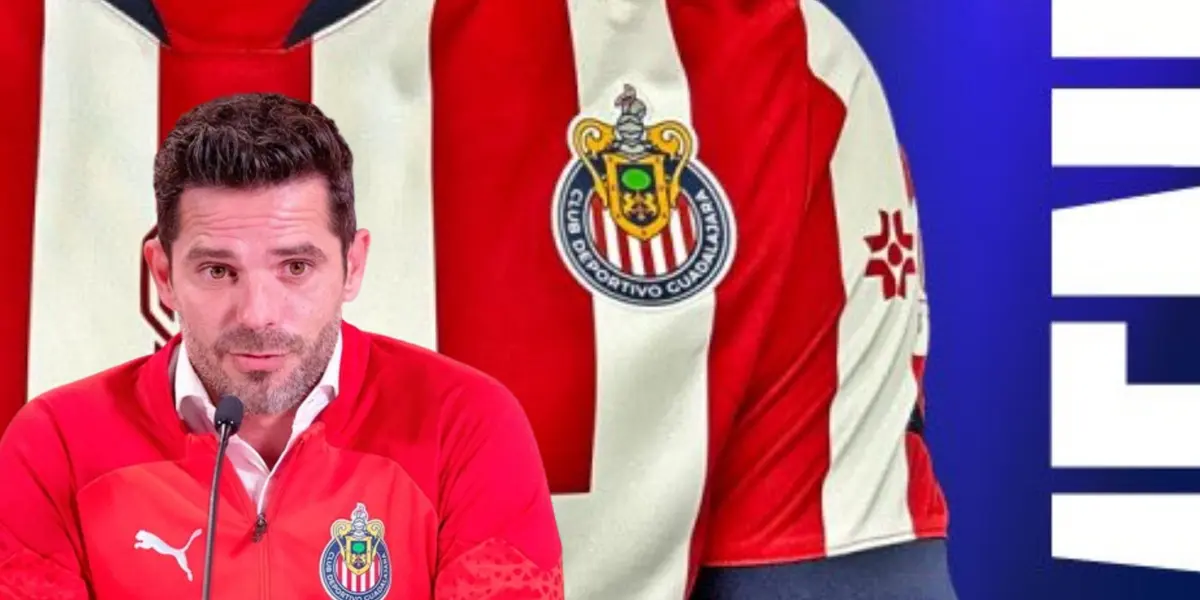 Fernando Gago junto al jersey de Chivas / FOTO X