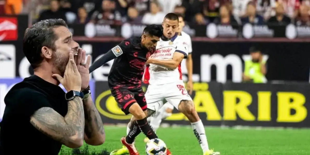 Fernando Gago junto al Xolos vs Chivas / FOTO AS