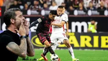 Fernando Gago junto al Xolos vs Chivas / FOTO AS