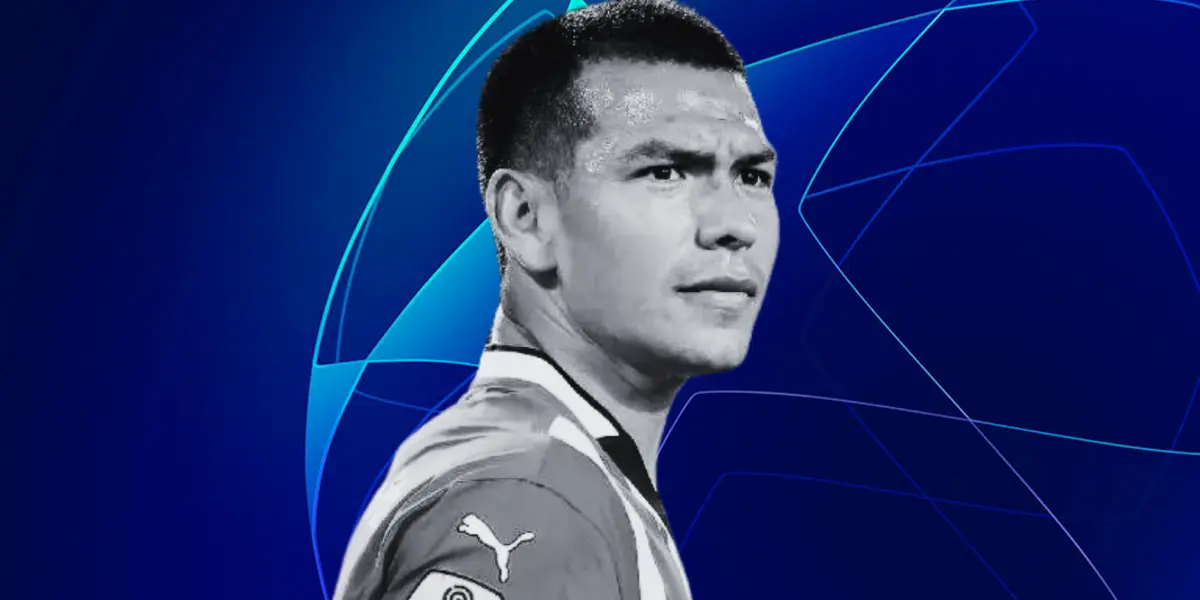 Fondo tomado de la UEFA, con Hirving Lozano al frente.