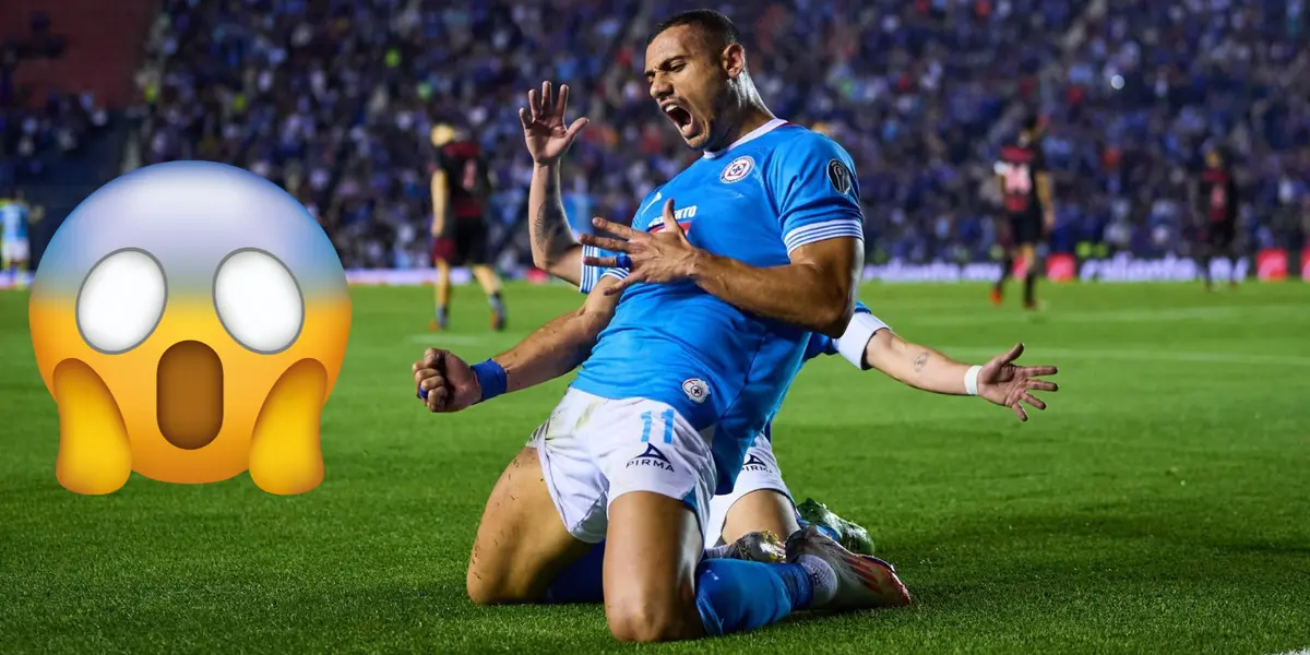 Giakoumakis celebrando gol en Cruz Azul vs Xolos. Foto: Marca