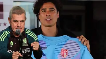 Javier Aguirre junto a Guillermo Ochoa / FOTO EXCÉLSIOR