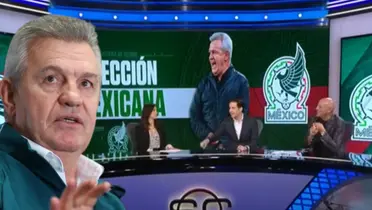 Javier Aguirre junto a la mesa de Sportcenter / FOTO OLÉ