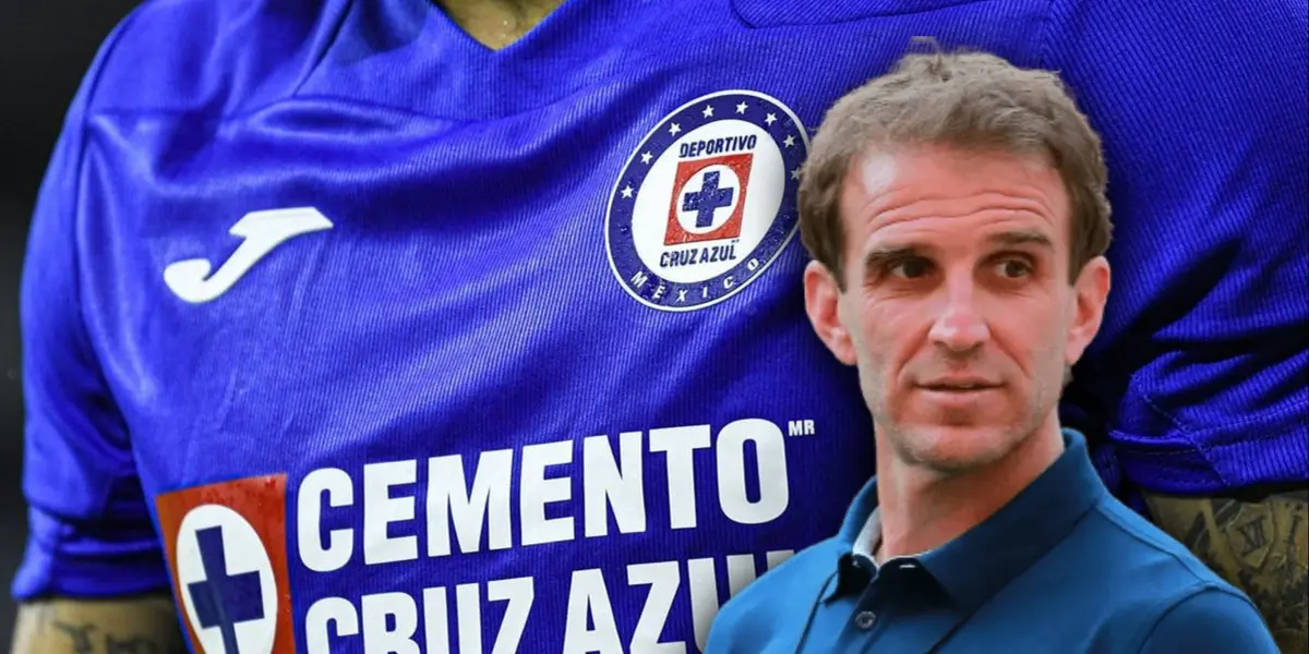 Jersey de Cruz Azul e Iván Alonso / Foto El Universal.