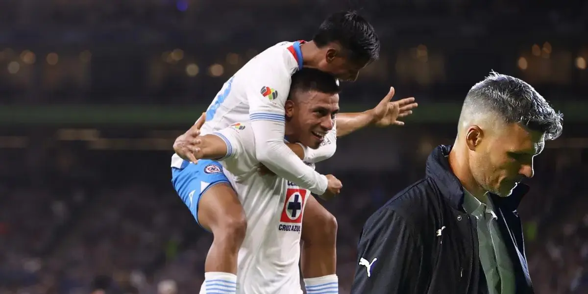 Jugadores de Cruz Azul celebrando. Foto: La opinión