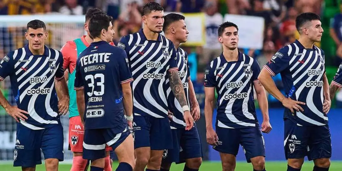 Jugadores de Rayados tras derrota. Foto: Récord