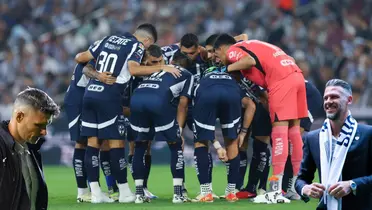 Jugadores en partido con Rayados. Foto: Fútbol Total