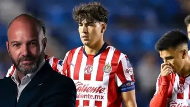 Luis García Postigo junto a jugadores de Chivas / FOTO CERO A CERO