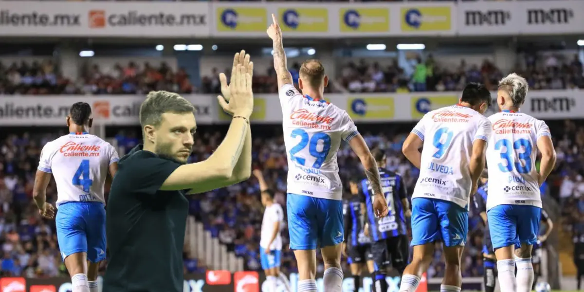 Martín Anselmi y jugadores celebrando/ Foto Cruz Azul.