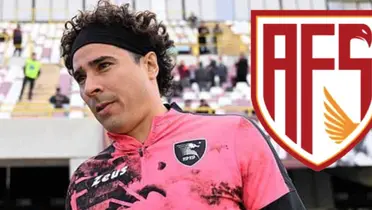 Ochoa en partido con Salernitana. Foto: Siglo de Torreón