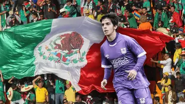 Xavier Biscayzacú y bandera de México /Foto Expansión.